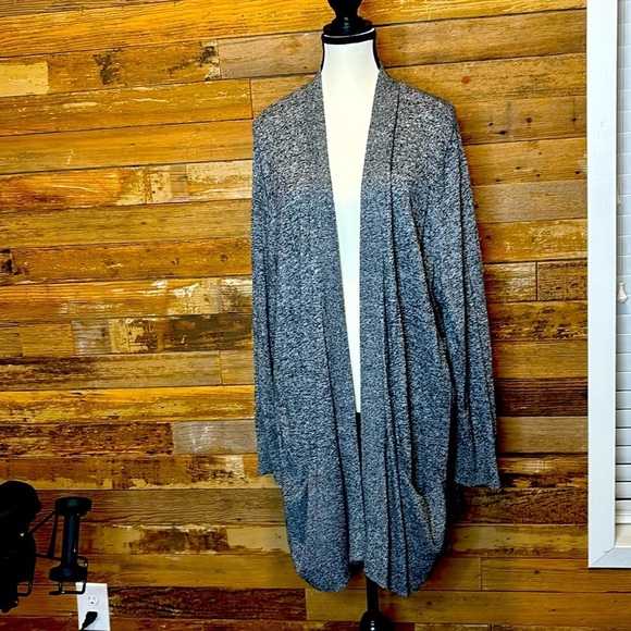 croft & barrow Sweaters - Grey cardigan super soft and comfy